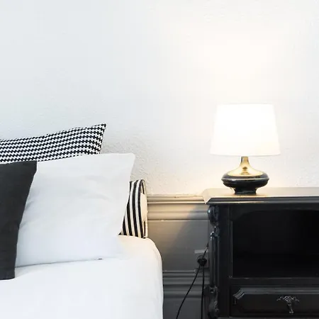 Centenary Cosy - 7 Apartment *